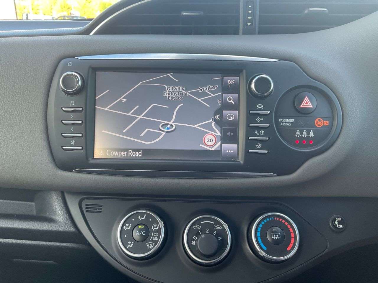 2018 TOYOTA YARIS 2018 TOYOTA YARIS