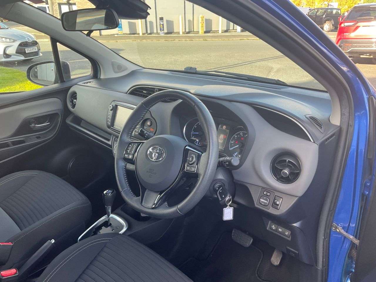 2018 TOYOTA YARIS 2018 TOYOTA YARIS