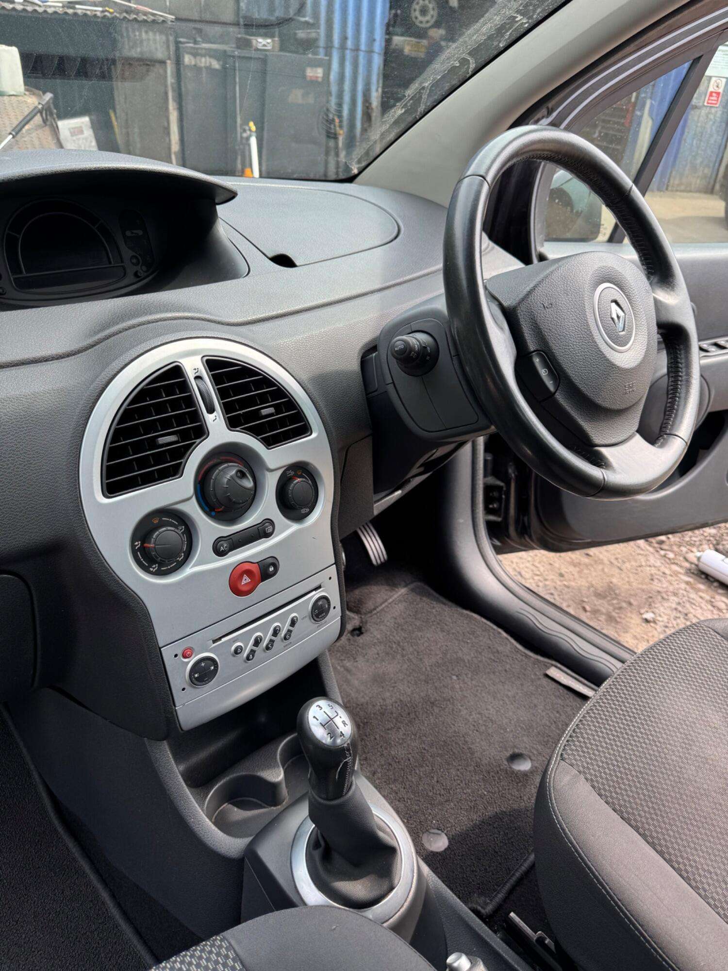 2011 RENAULT GRAND MODUS 2011 RENAULT GRAND MODUS