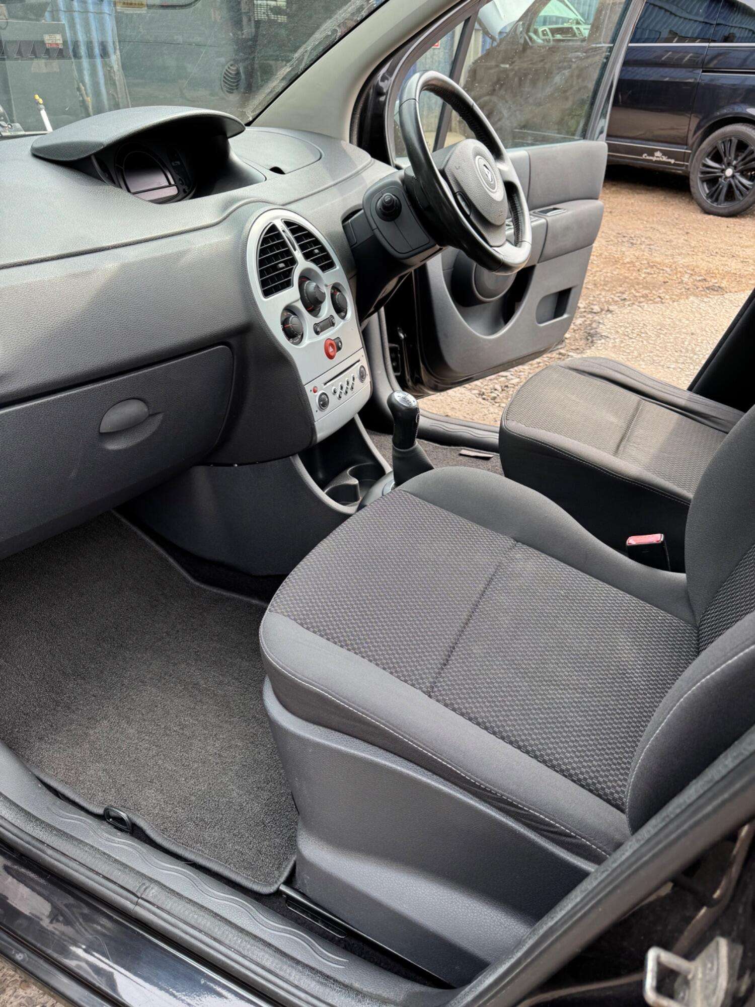 2011 RENAULT GRAND MODUS 2011 RENAULT GRAND MODUS