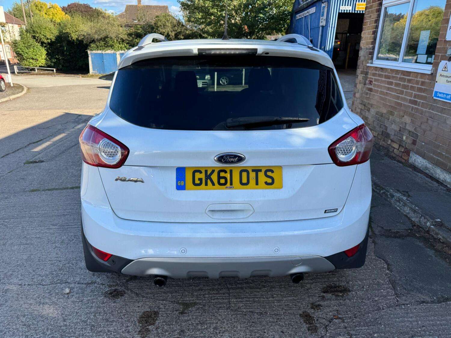 2011 FORD KUGA 2011 FORD KUGA