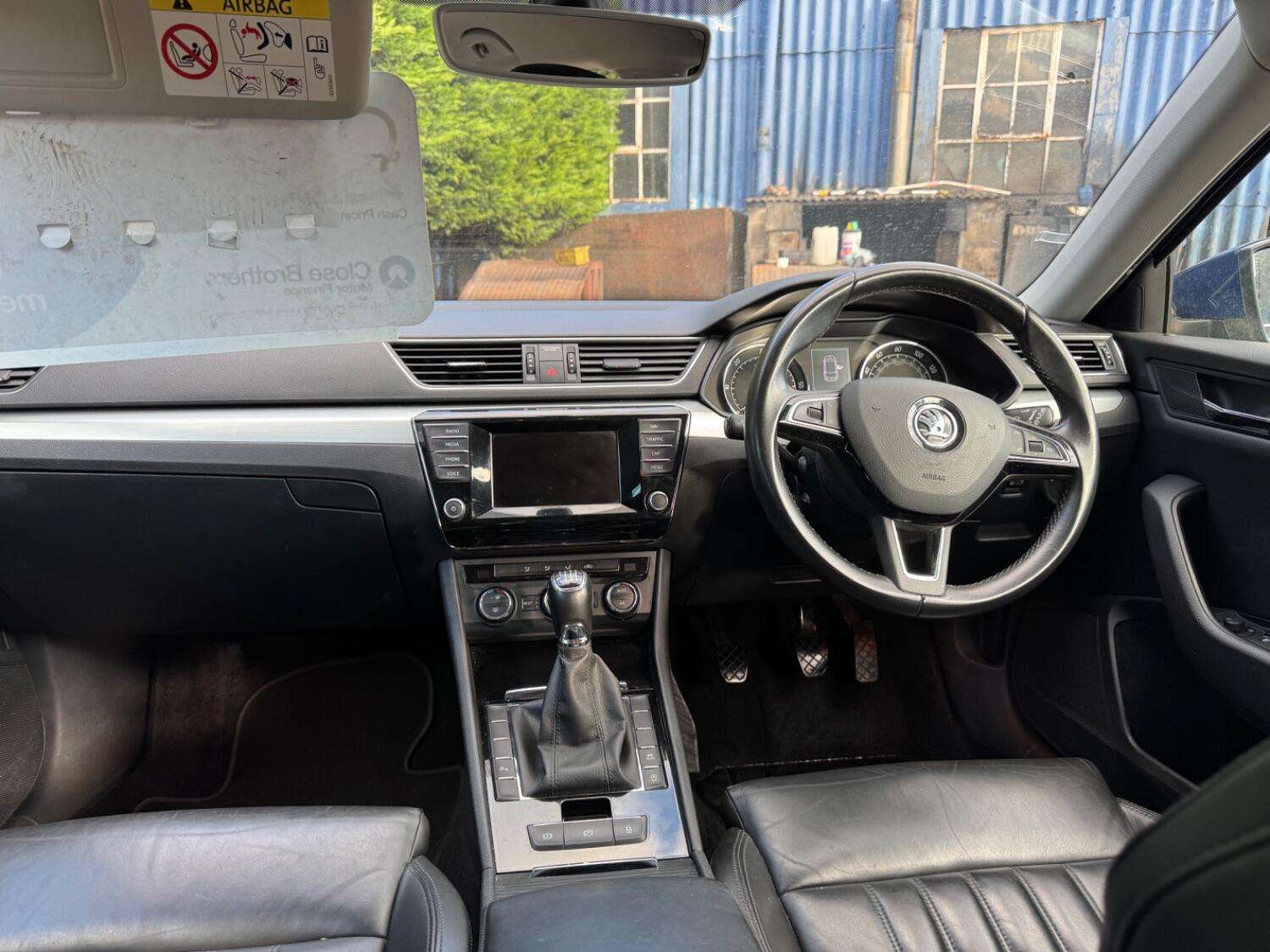 2015 SKODA SUPERB 2015 SKODA SUPERB