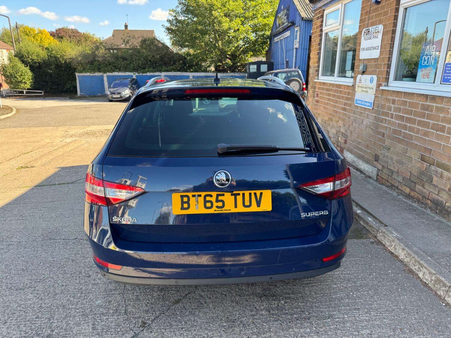 2015 SKODA SUPERB 2015 SKODA SUPERB