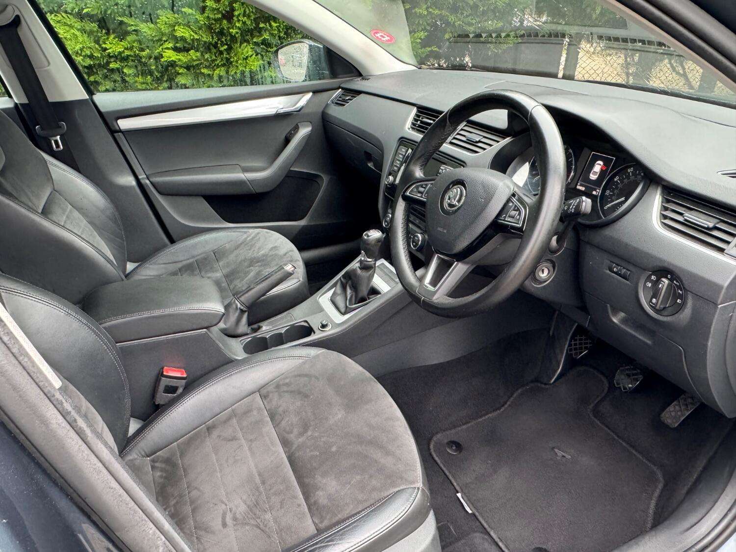 2016 SKODA OCTAVIA 2016 SKODA OCTAVIA