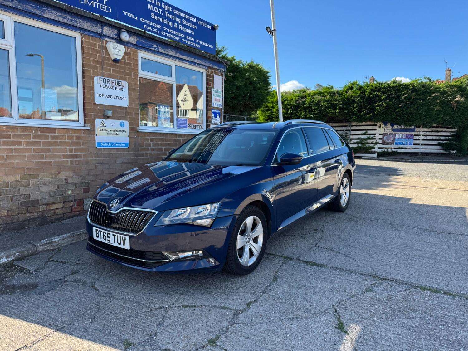 2015 SKODA SUPERB 2015 SKODA SUPERB