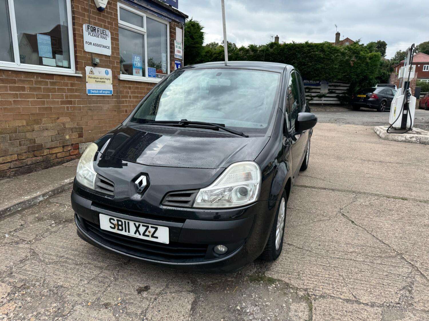 A 2011 RENAULT GRAND MODUS 1.5 dCi Dynamique A 2011 RENAULT GRAND MODUS 1.5 dCi Dynamique