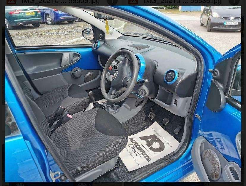 A 2009 TOYOTA AYGO VVT-I BLUE A 2009 TOYOTA AYGO VVT-I BLUE