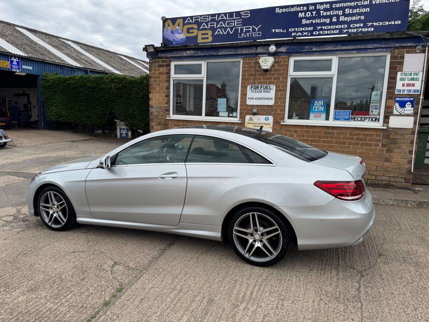 A 2014 MERCEDES-BENZ E CLASS 3.0 E350d V6 BlueTEC AMG Line A 2014 MERCEDES-BENZ E CLASS 3.0 E350d V6 BlueTEC AMG Line