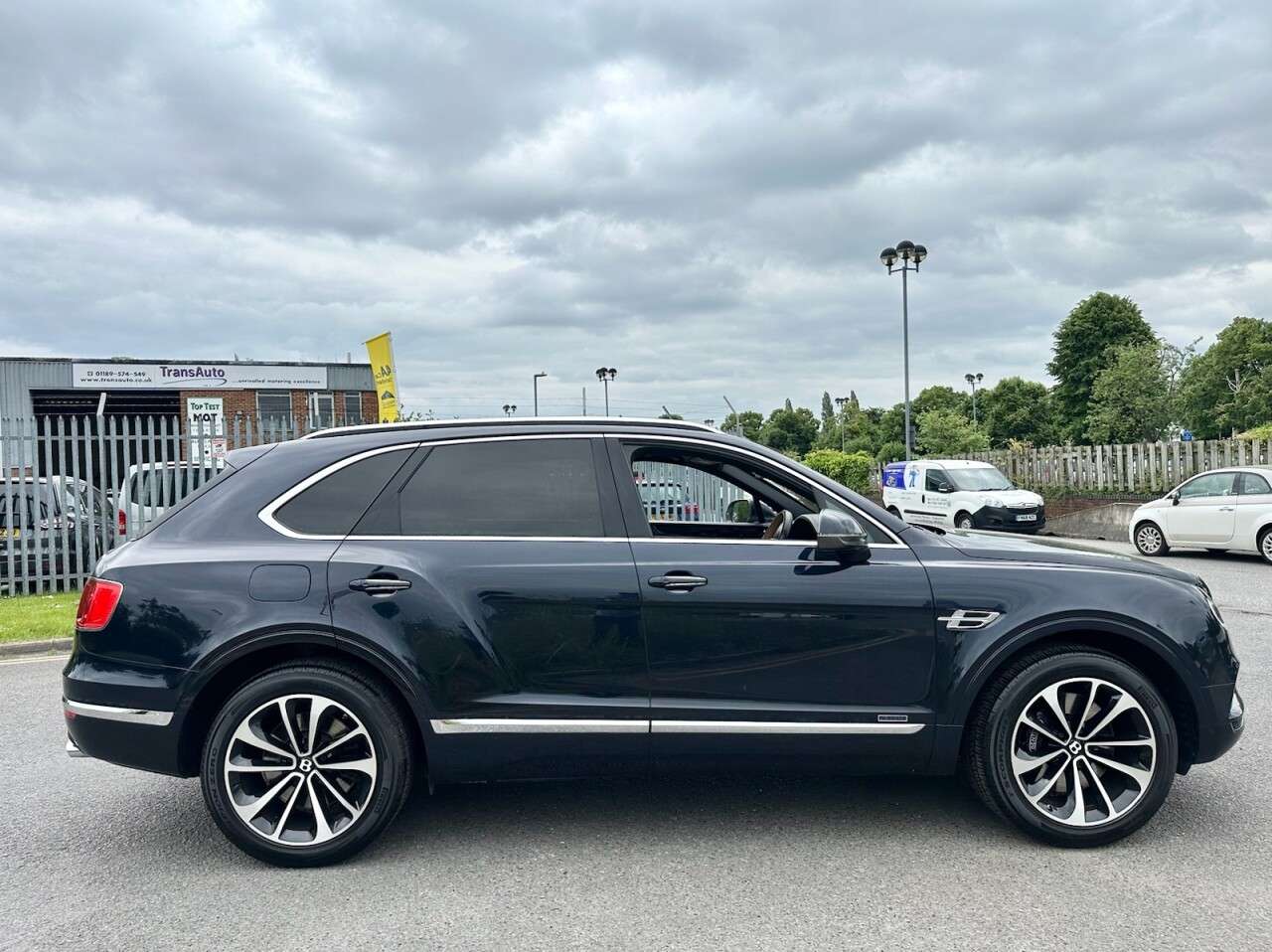 2018 BENTLEY BENTAYGA 2018 BENTLEY BENTAYGA