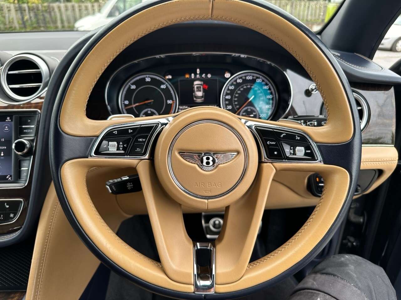 2018 BENTLEY BENTAYGA 2018 BENTLEY BENTAYGA