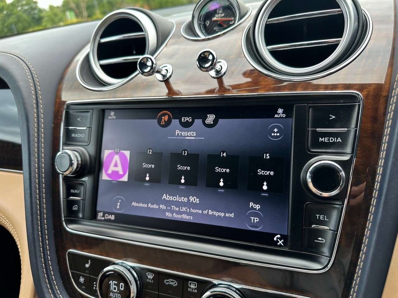 2018 BENTLEY BENTAYGA 2018 BENTLEY BENTAYGA