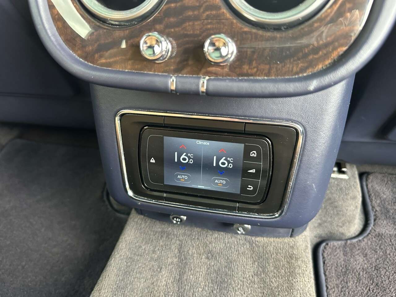 2018 BENTLEY BENTAYGA 2018 BENTLEY BENTAYGA