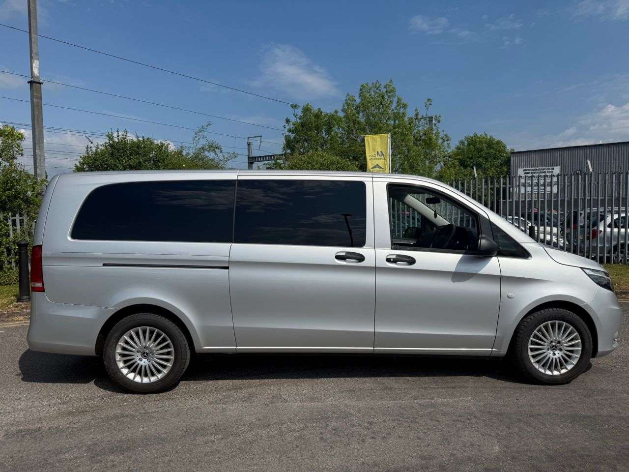2023 MERCEDES VITO 2023 MERCEDES VITO