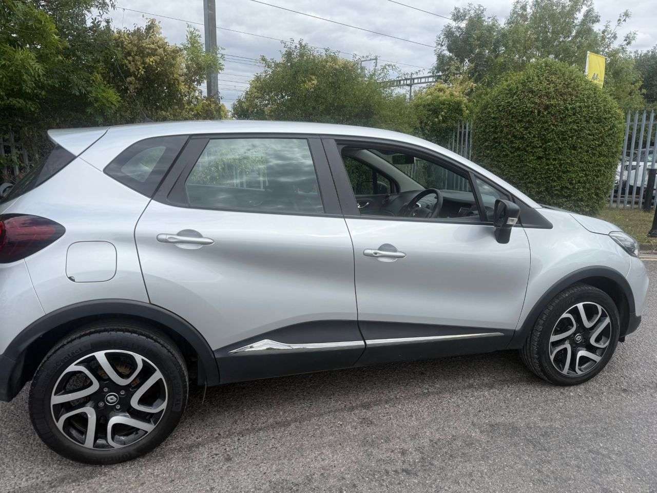 2017 RENAULT CAPTUR 2017 RENAULT CAPTUR