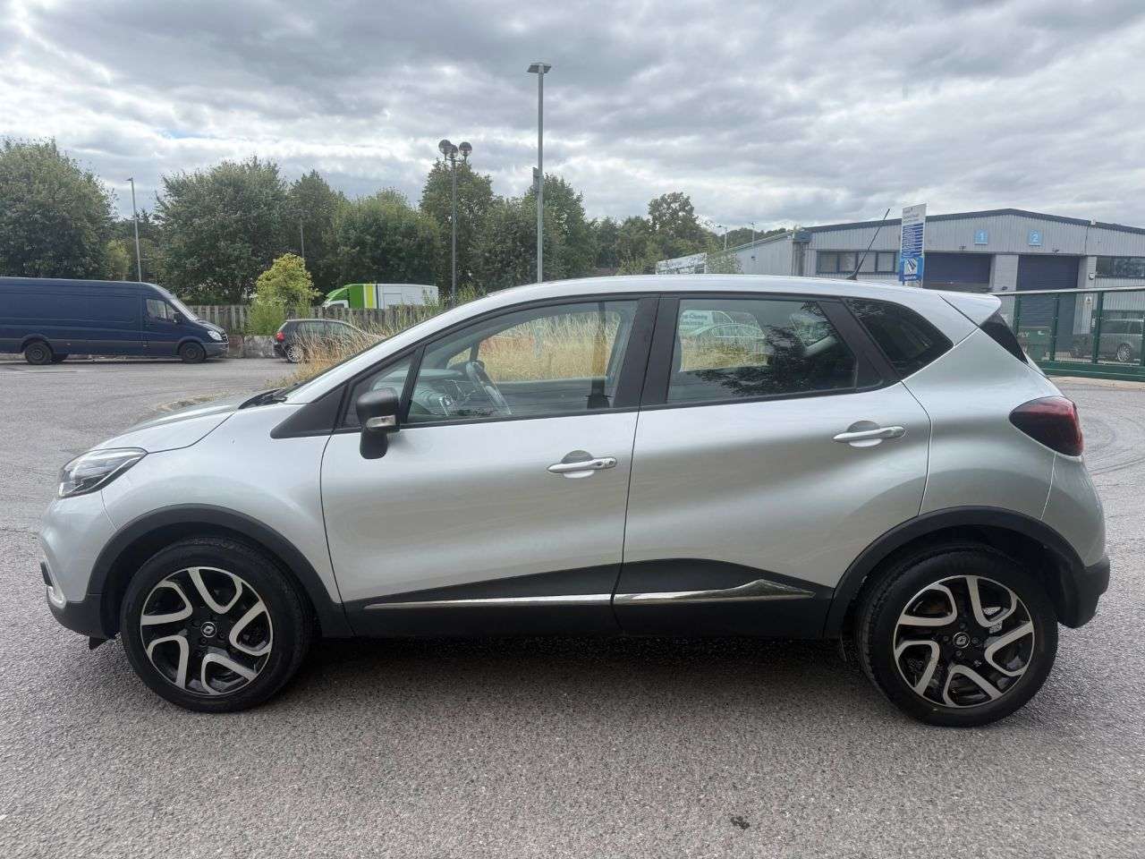 2017 RENAULT CAPTUR 2017 RENAULT CAPTUR