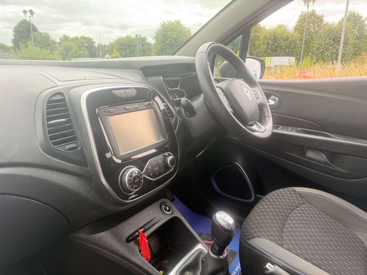 2017 RENAULT CAPTUR 2017 RENAULT CAPTUR