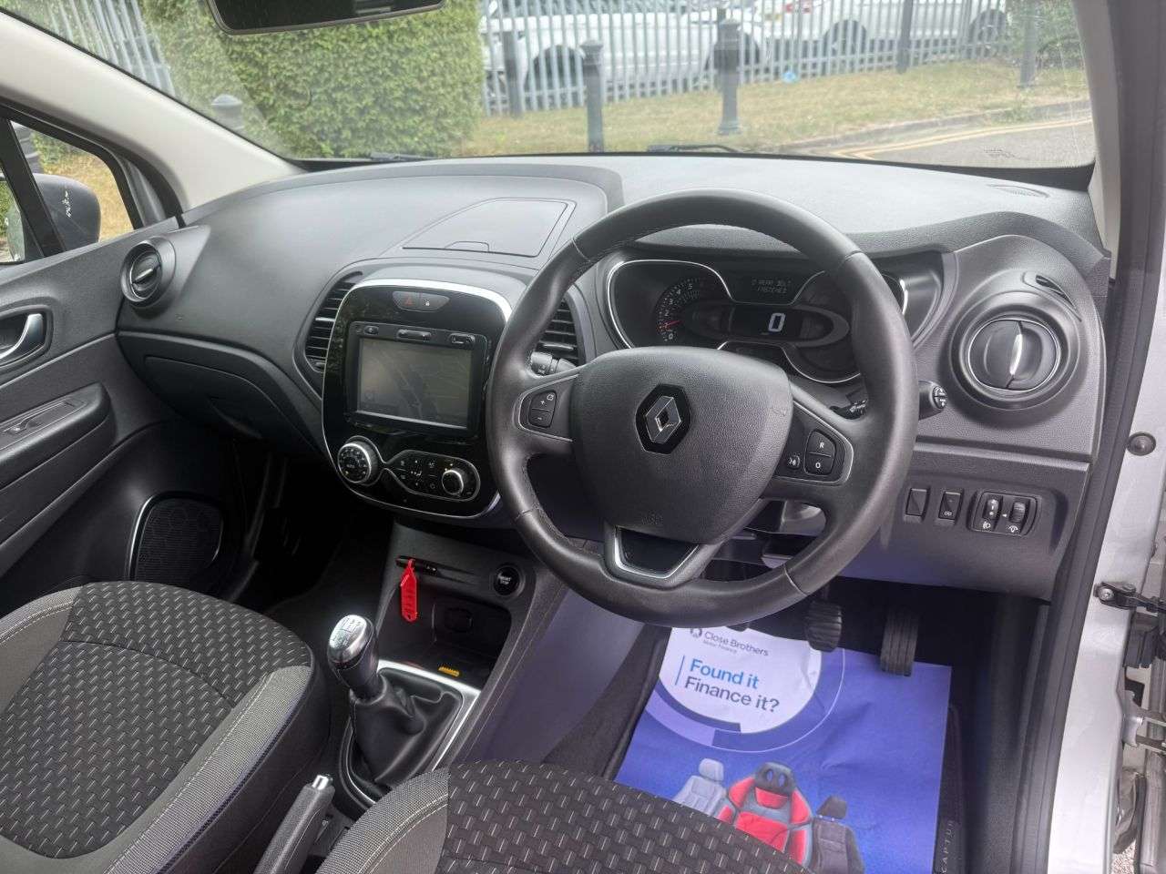 2017 RENAULT CAPTUR 2017 RENAULT CAPTUR