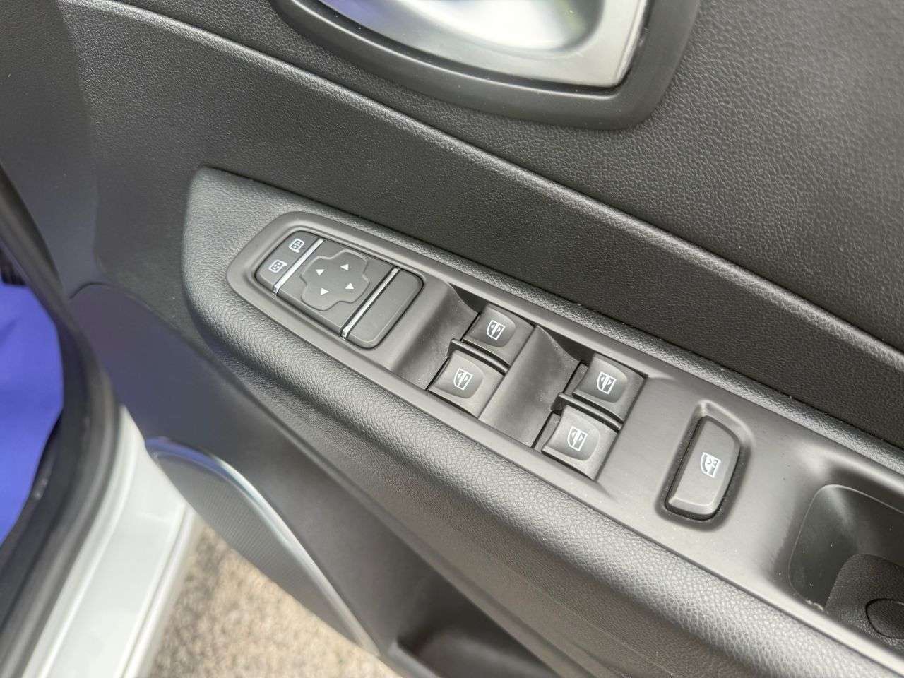 2017 RENAULT CAPTUR 2017 RENAULT CAPTUR