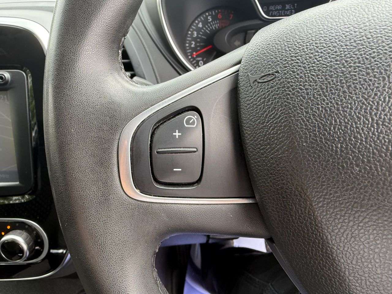 2017 RENAULT CAPTUR 2017 RENAULT CAPTUR