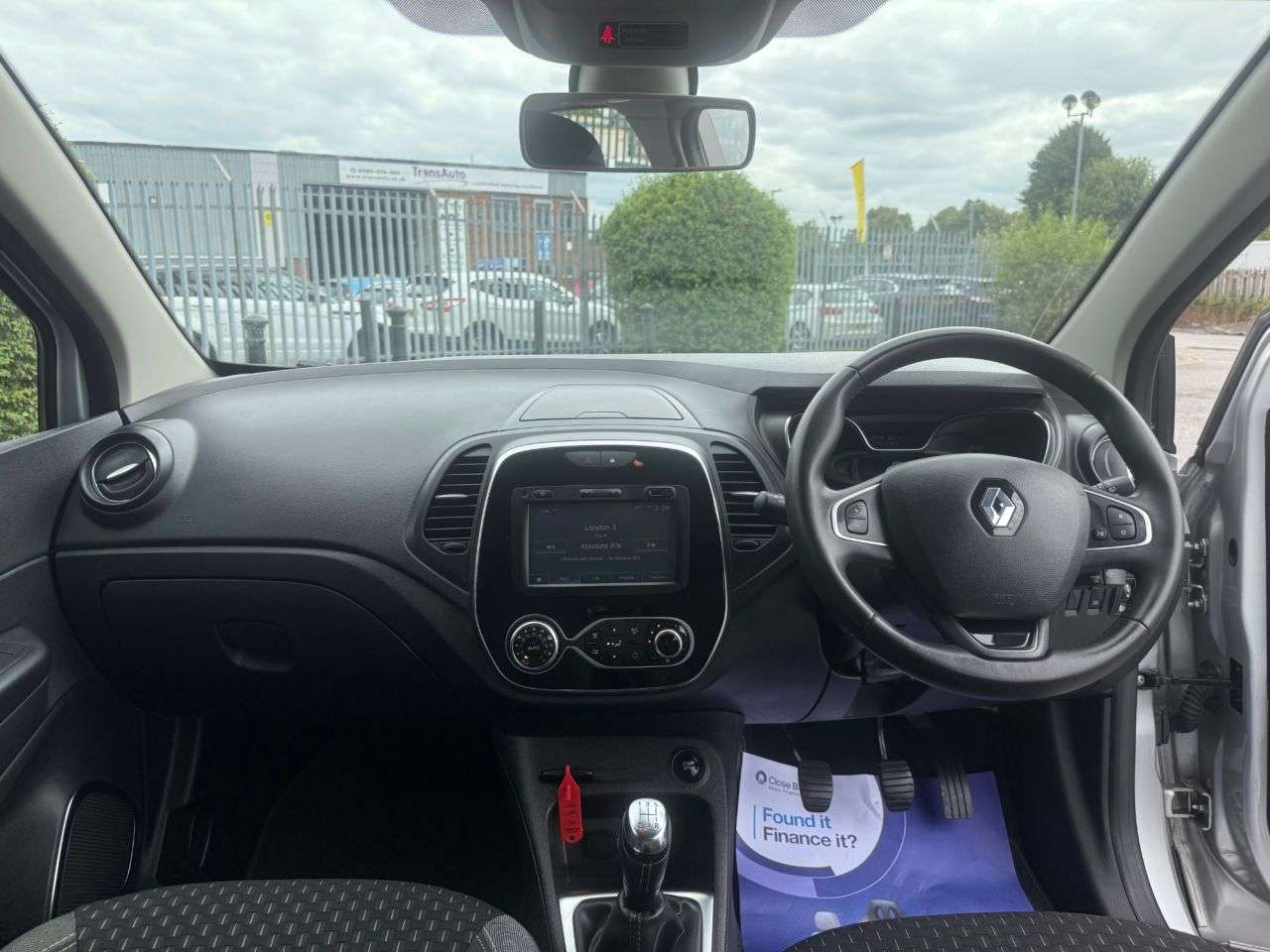 2017 RENAULT CAPTUR 2017 RENAULT CAPTUR