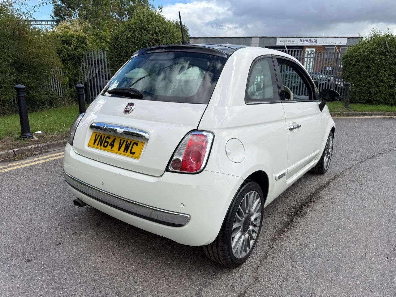 2014 FIAT 500 2014 FIAT 500