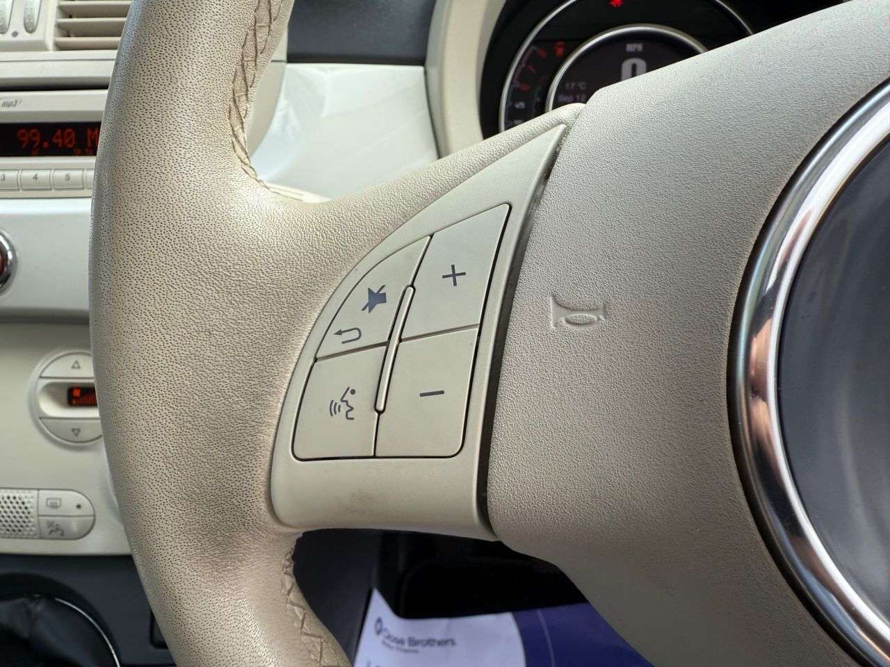 2014 FIAT 500 2014 FIAT 500