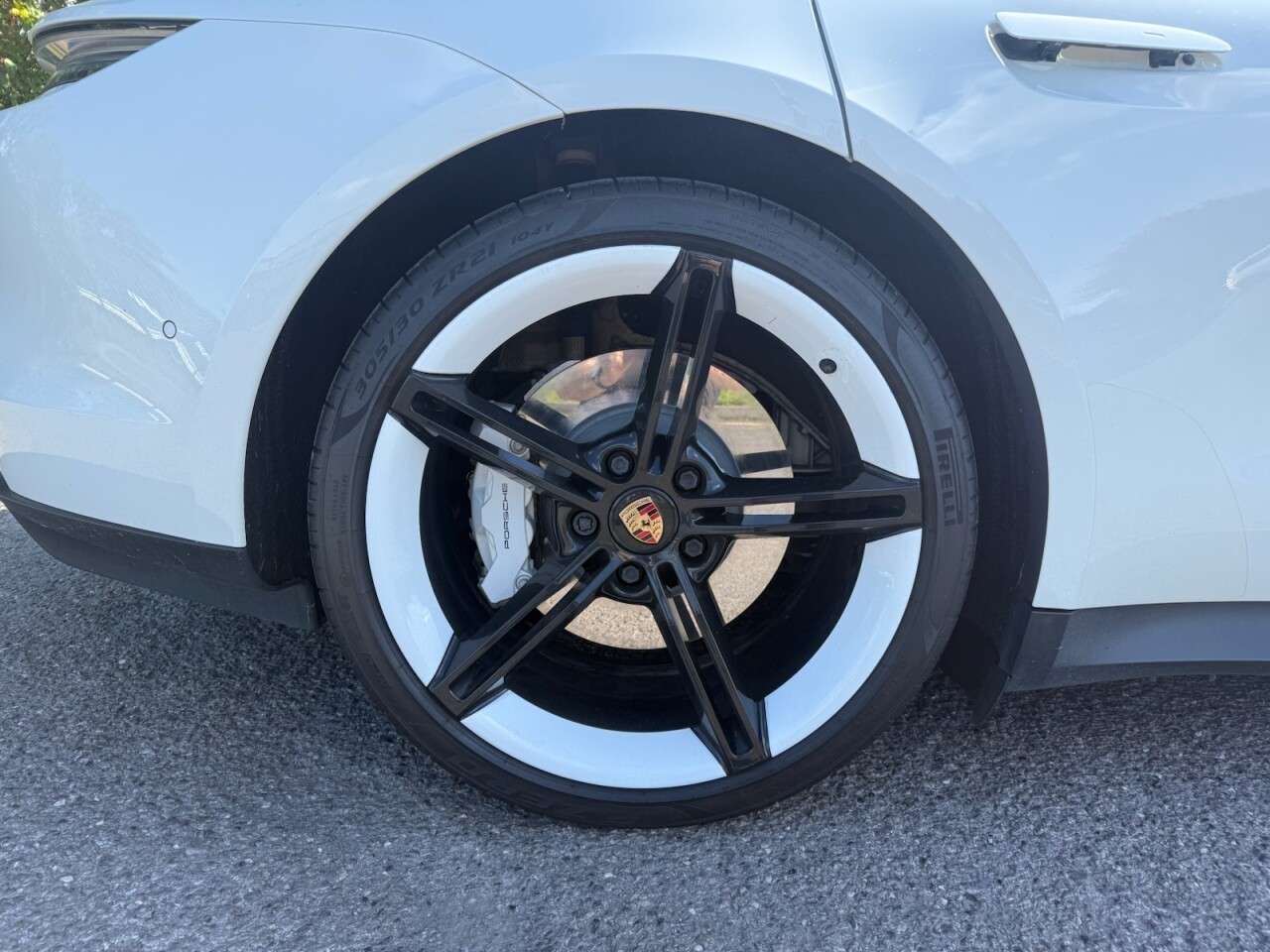 2020 PORSCHE TAYCAN 2020 PORSCHE TAYCAN