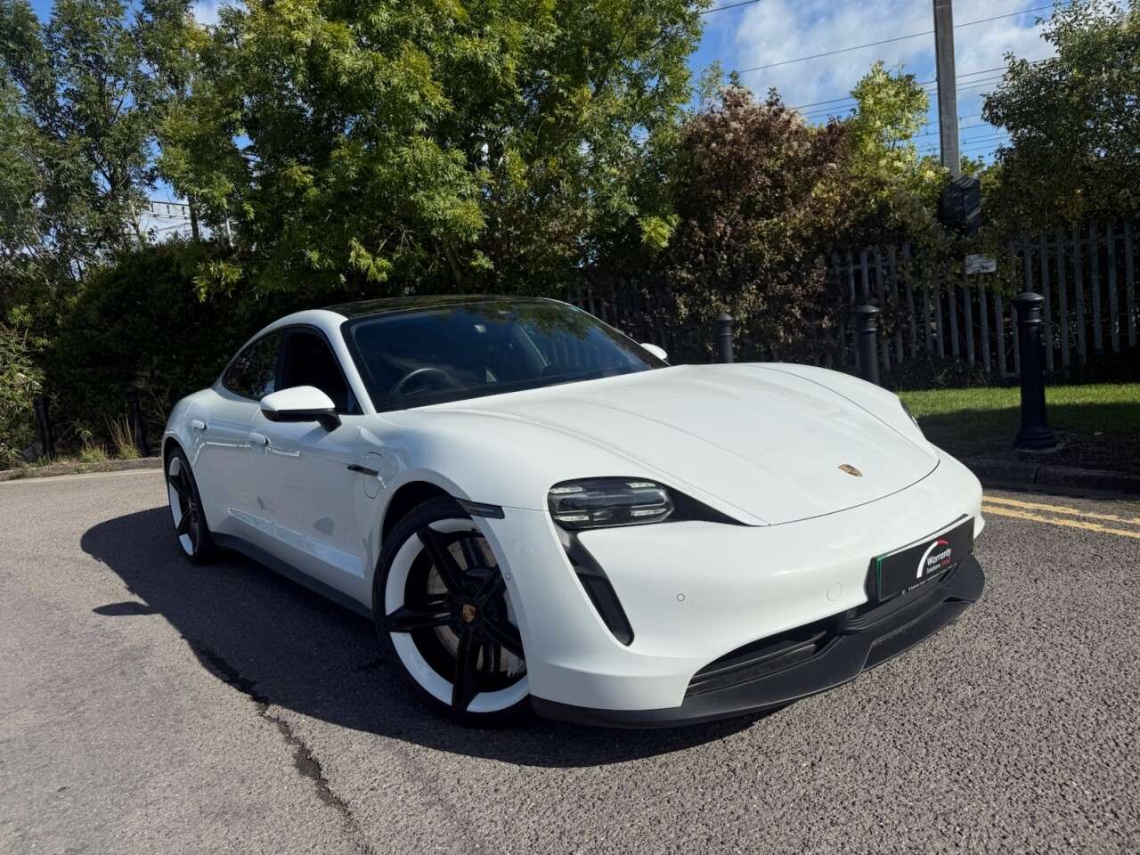 2020 PORSCHE TAYCAN 2020 PORSCHE TAYCAN
