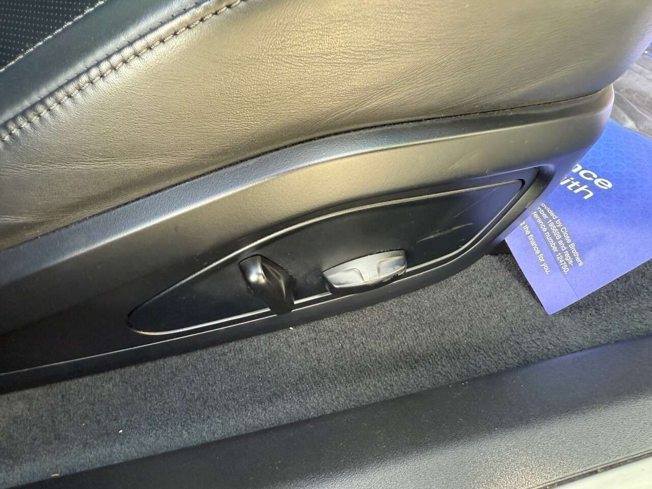 2020 PORSCHE TAYCAN 2020 PORSCHE TAYCAN