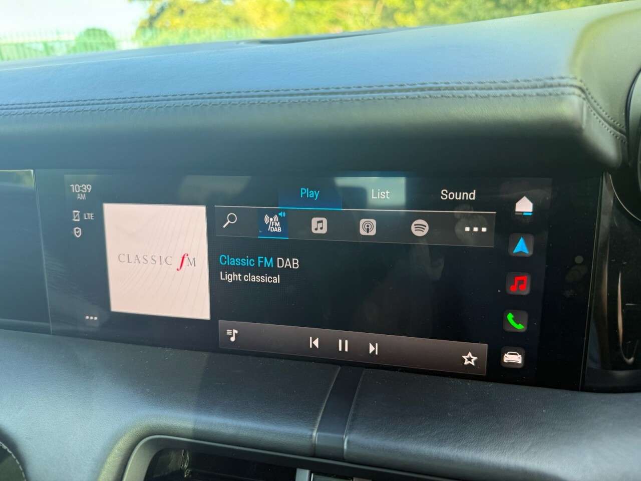 2020 PORSCHE TAYCAN 2020 PORSCHE TAYCAN