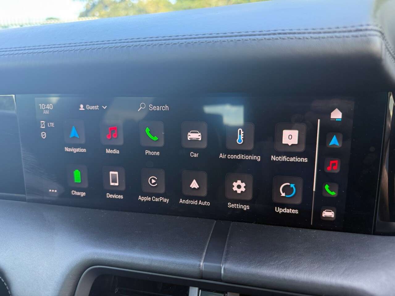 2020 PORSCHE TAYCAN 2020 PORSCHE TAYCAN