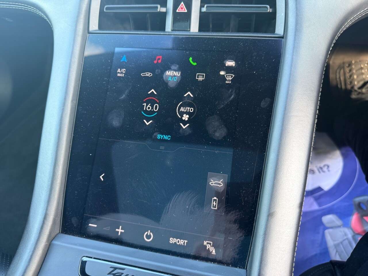 2020 PORSCHE TAYCAN 2020 PORSCHE TAYCAN