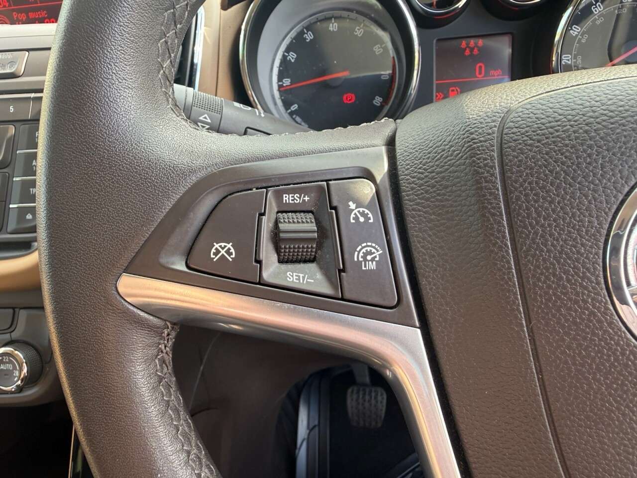 2015 VAUXHALL ZAFIRA TOURER 2015 VAUXHALL ZAFIRA TOURER