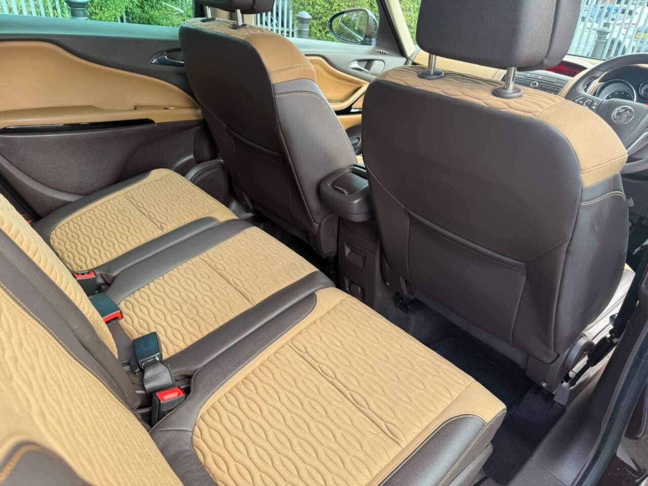 2015 VAUXHALL ZAFIRA TOURER 2015 VAUXHALL ZAFIRA TOURER