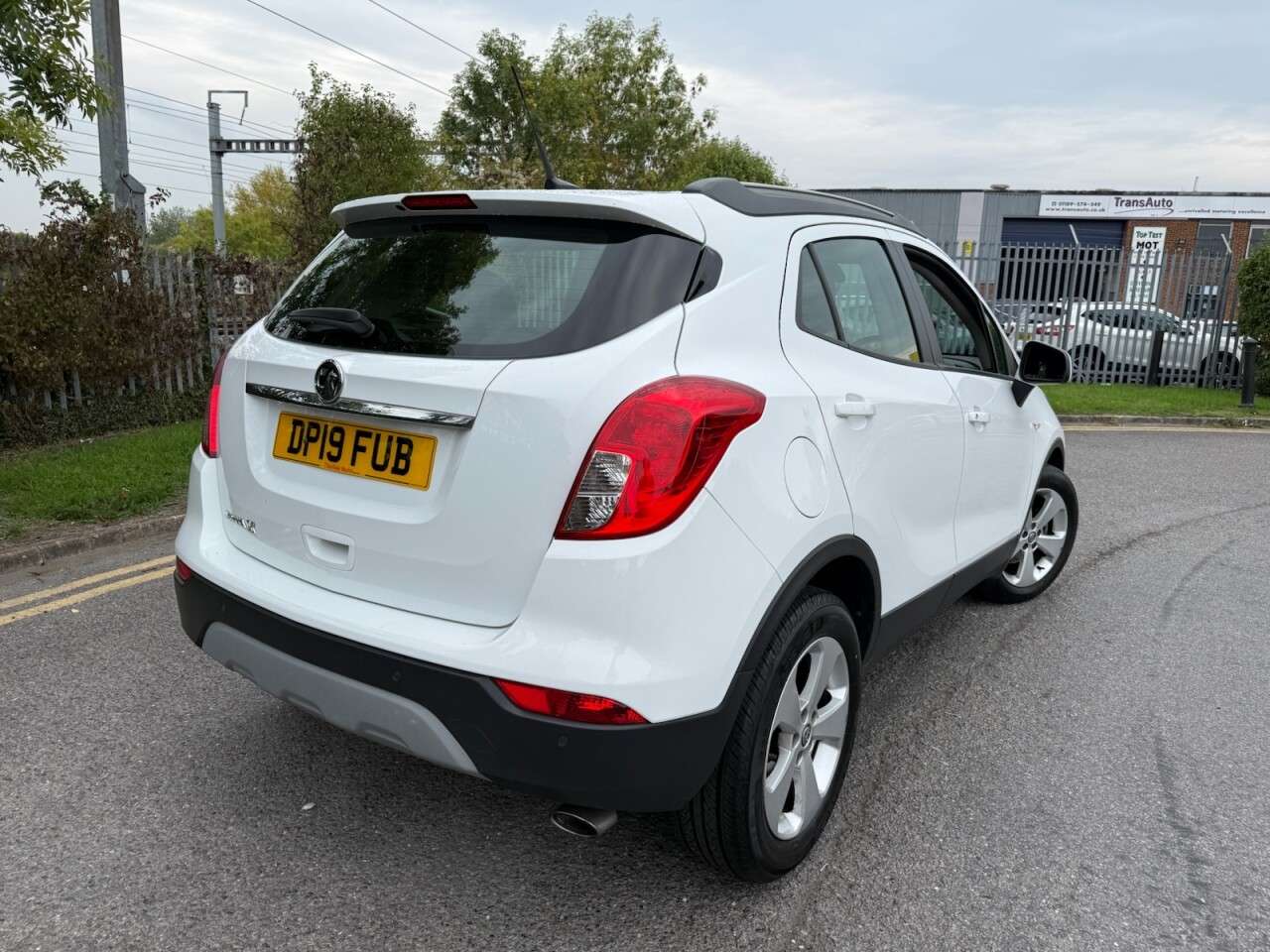 A 2019 VAUXHALL MOKKA X 1.4i Turbo Design Nav SUV 5dr Petrol Auto Euro 6 (140 ps) 12 Months MOT + 6 A 2019 VAUXHALL MOKKA X 1.4i Turbo Design Nav SUV 5dr Petrol Auto Euro 6 (140 ps) 12 Months MOT + 6
