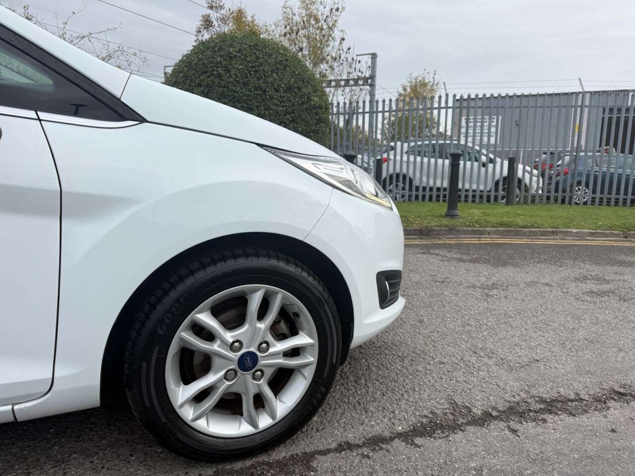 2015 FORD FIESTA 2015 FORD FIESTA