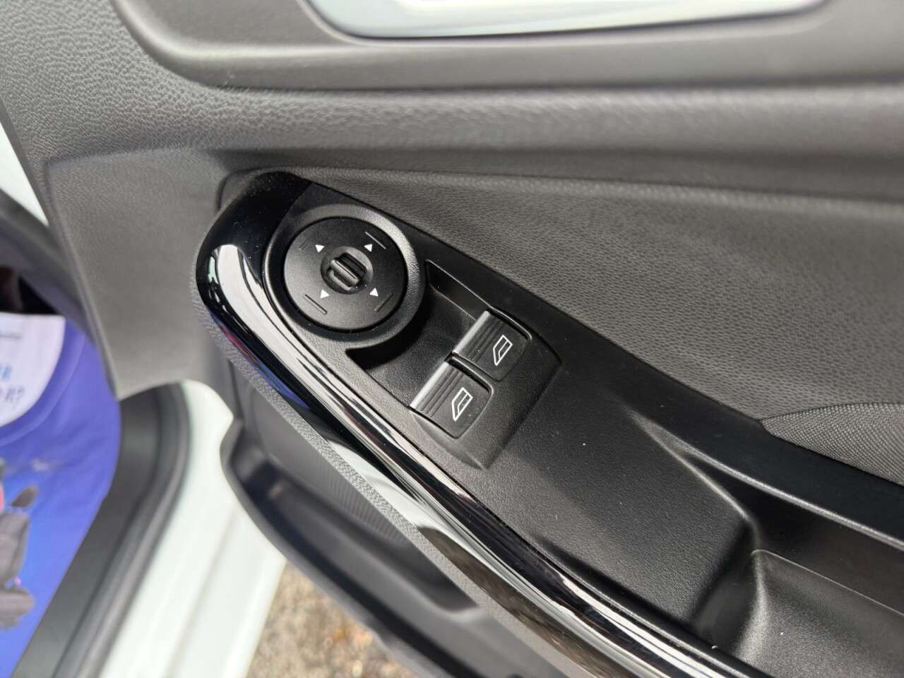 2015 FORD FIESTA 2015 FORD FIESTA