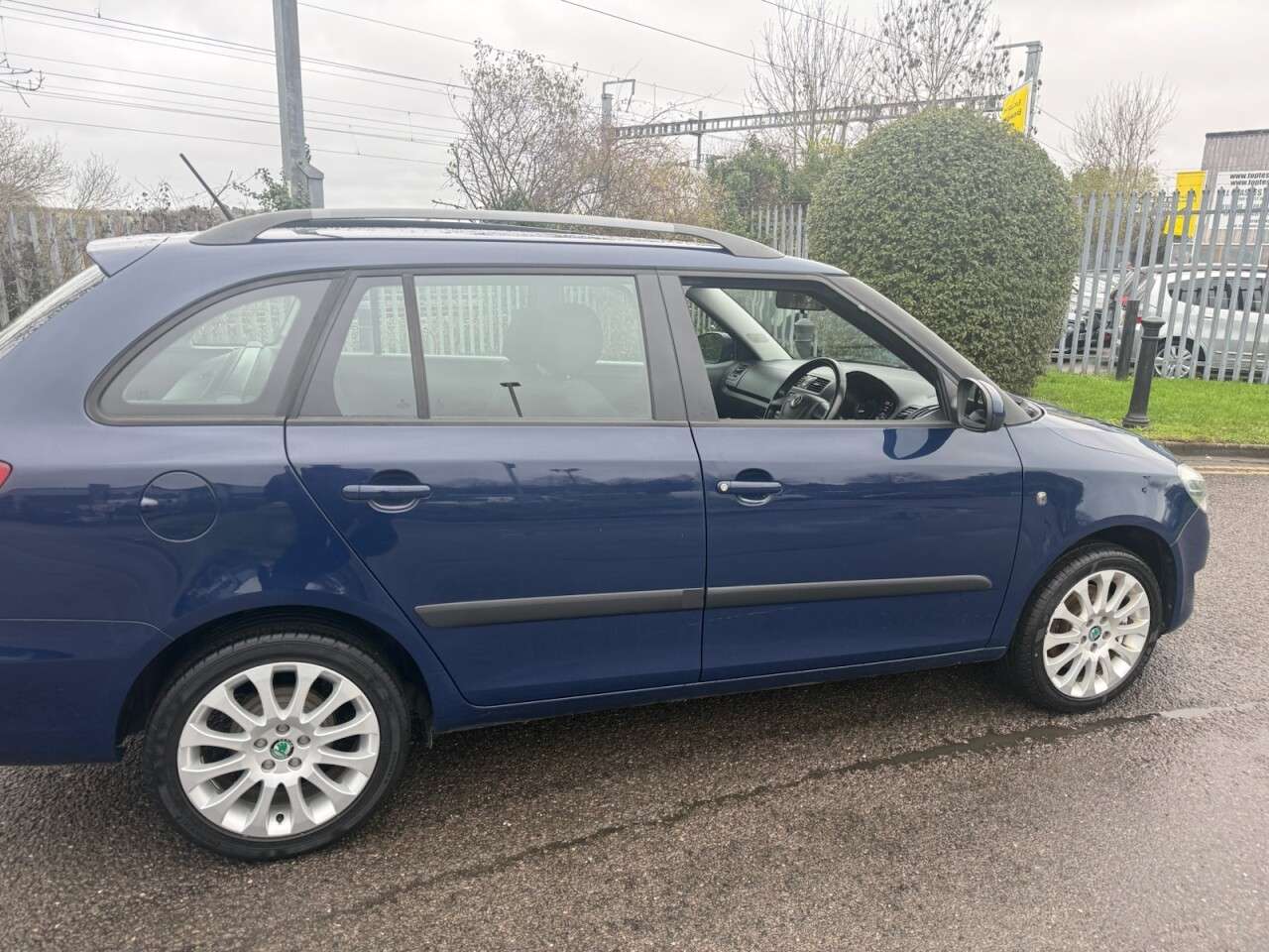 2013 SKODA FABIA 2013 SKODA FABIA