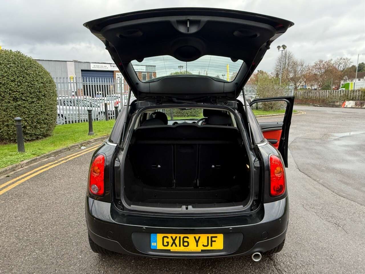 2016 MINI COUNTRYMAN 2016 MINI COUNTRYMAN