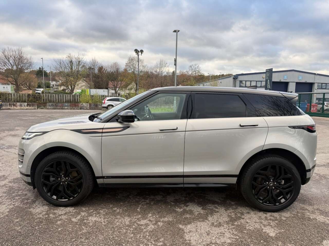 2019 LAND ROVER RANGE ROVER EVOQUE 2019 LAND ROVER RANGE ROVER EVOQUE