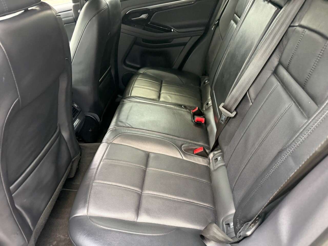 2019 LAND ROVER RANGE ROVER EVOQUE 2019 LAND ROVER RANGE ROVER EVOQUE