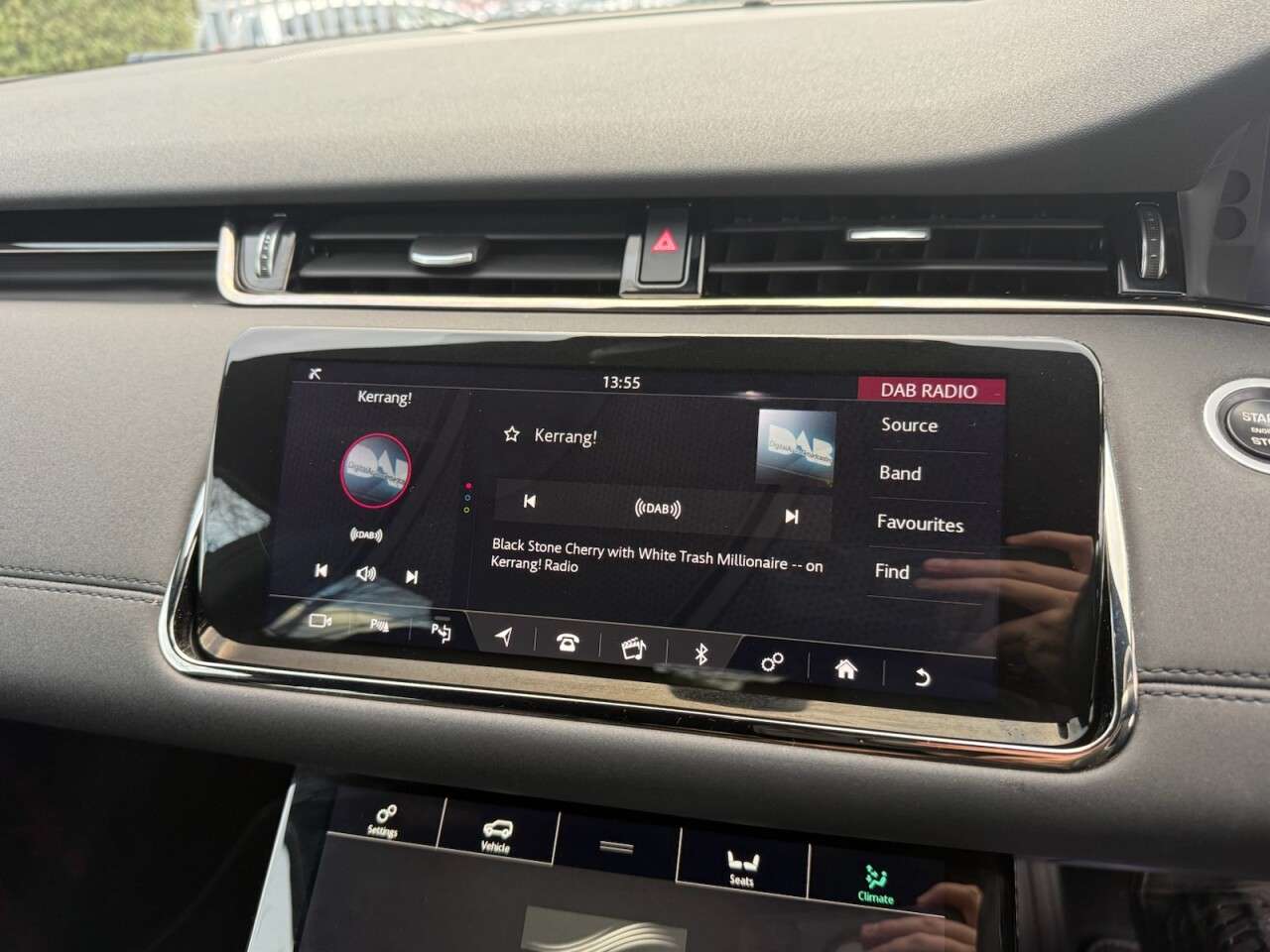 2019 LAND ROVER RANGE ROVER EVOQUE 2019 LAND ROVER RANGE ROVER EVOQUE