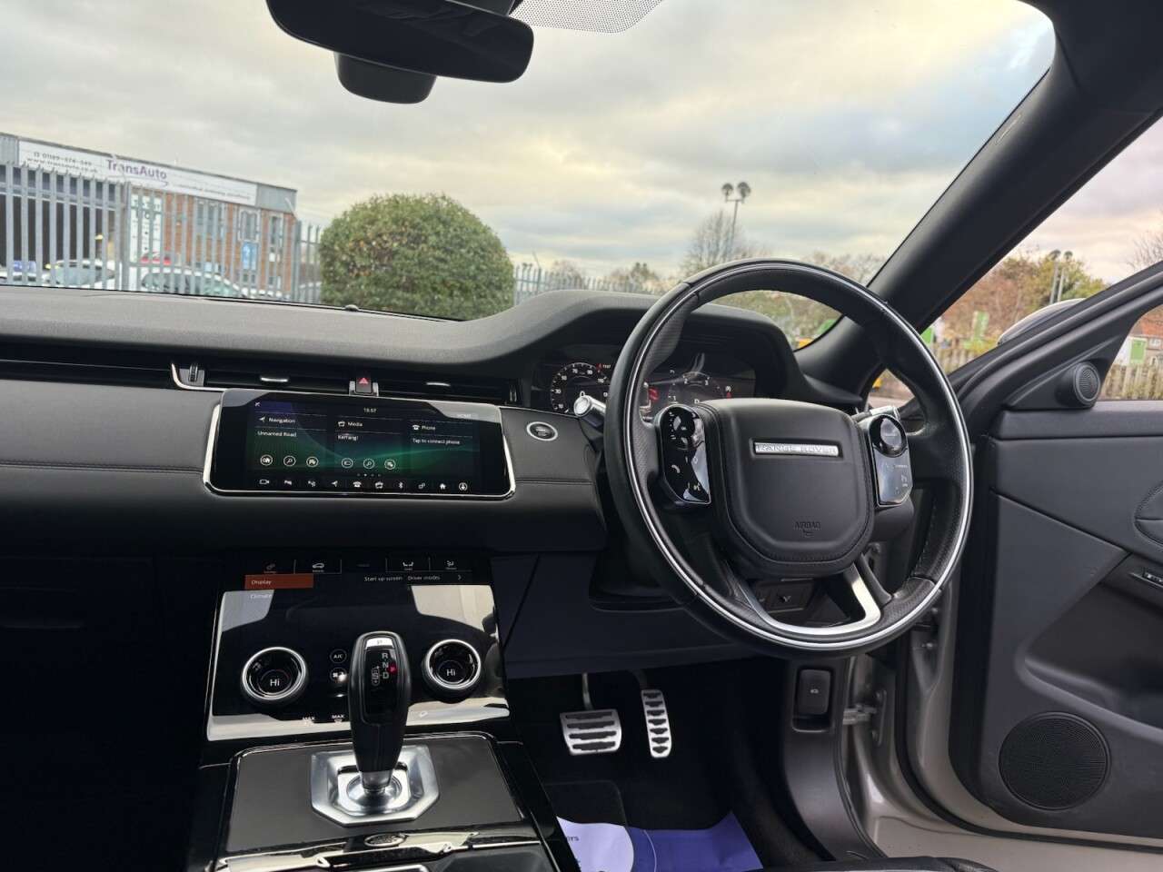 2019 LAND ROVER RANGE ROVER EVOQUE 2019 LAND ROVER RANGE ROVER EVOQUE