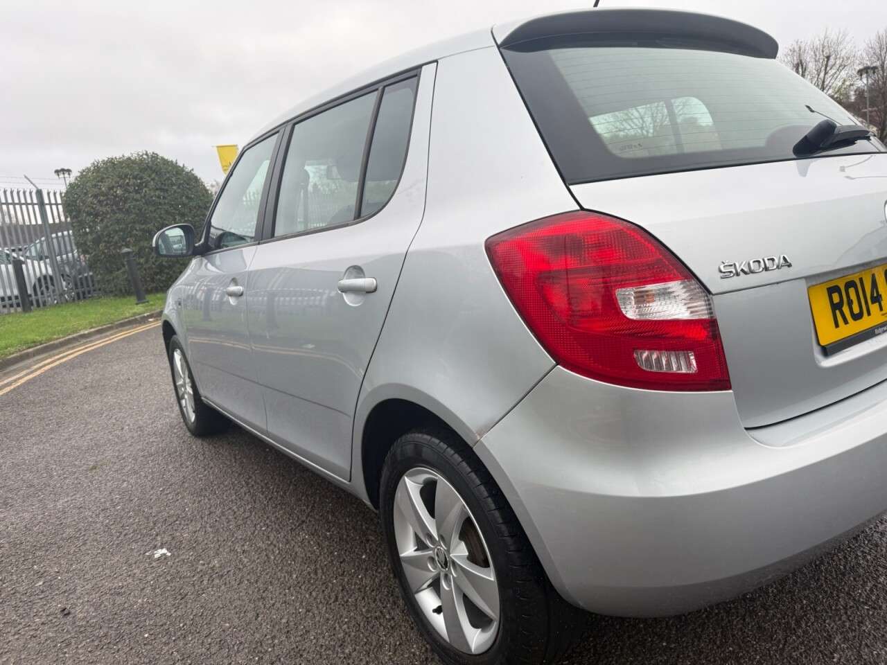 2014 SKODA FABIA 2014 SKODA FABIA