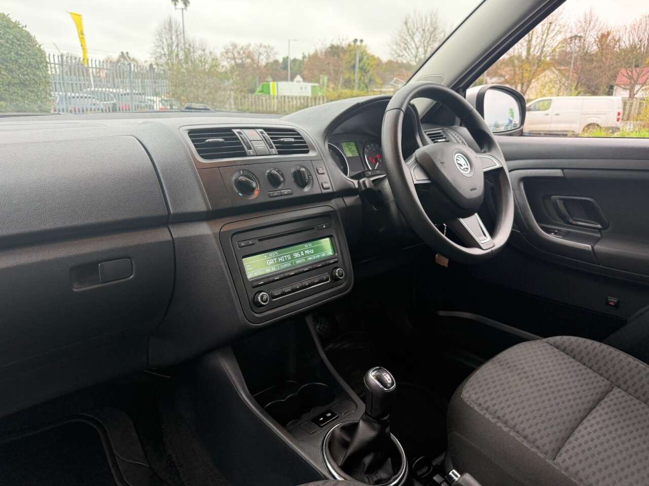 2014 SKODA FABIA 2014 SKODA FABIA