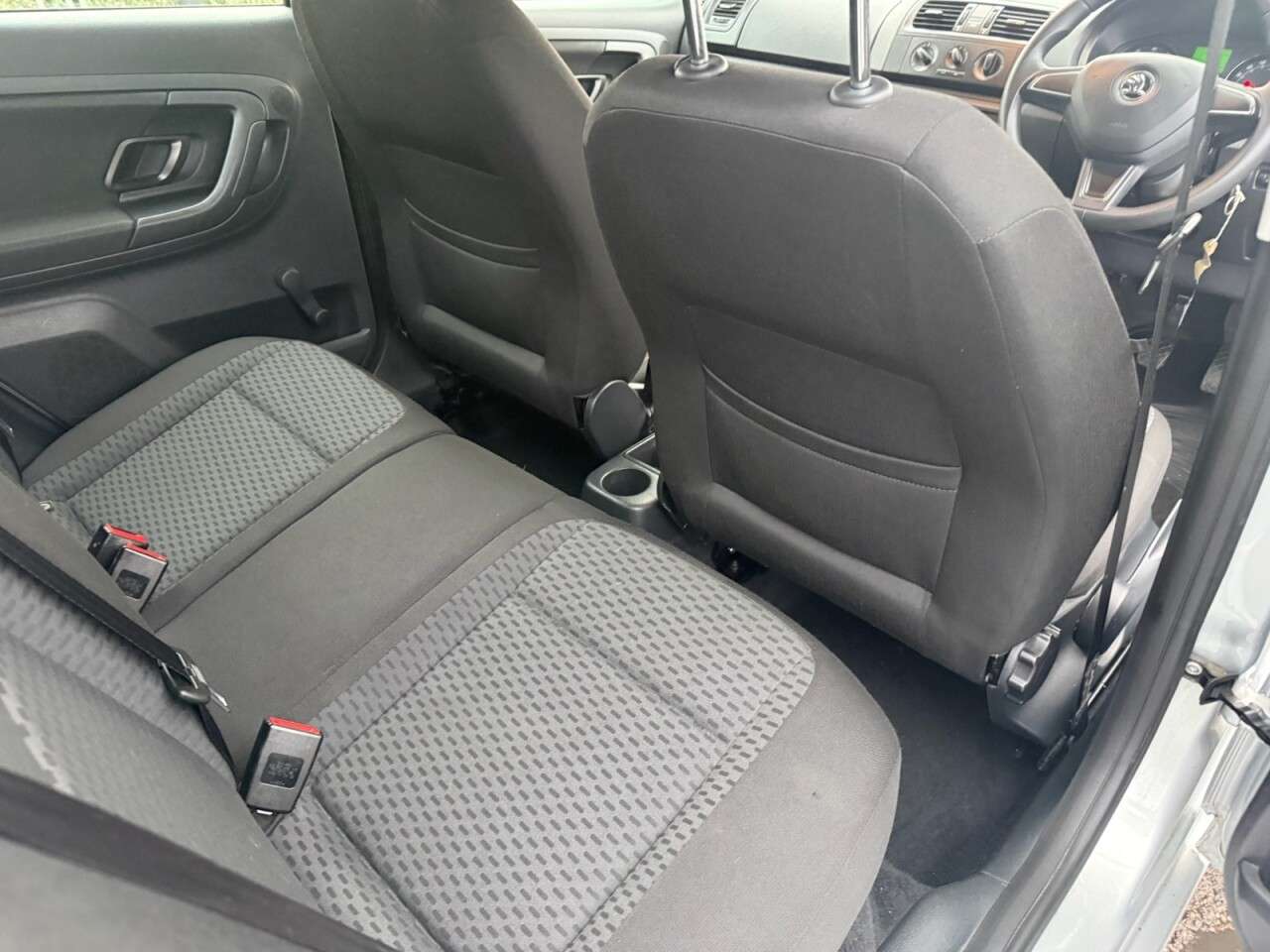 2014 SKODA FABIA 2014 SKODA FABIA