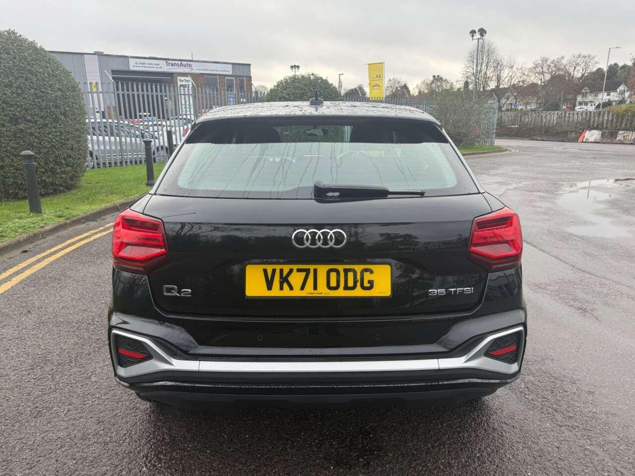 A 2021 AUDI Q2 1.5 TFSI CoD 35 S line SUV 5dr Petrol S Tronic Euro 6 (s/s) (150 ps) Econom A 2021 AUDI Q2 1.5 TFSI CoD 35 S line SUV 5dr Petrol S Tronic Euro 6 (s/s) (150 ps) Econom