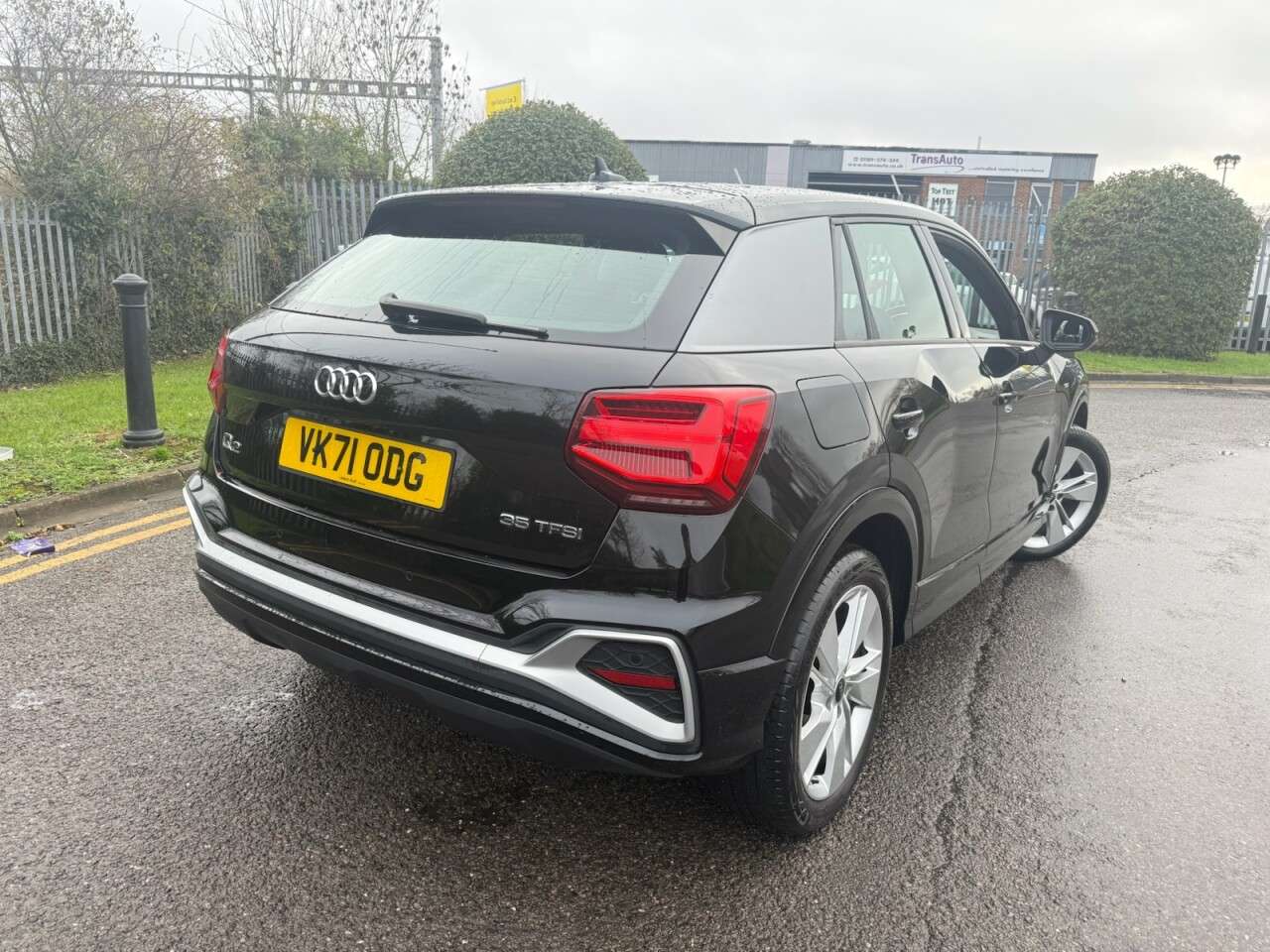 A 2021 AUDI Q2 1.5 TFSI CoD 35 S line SUV 5dr Petrol S Tronic Euro 6 (s/s) (150 ps) Econom A 2021 AUDI Q2 1.5 TFSI CoD 35 S line SUV 5dr Petrol S Tronic Euro 6 (s/s) (150 ps) Econom