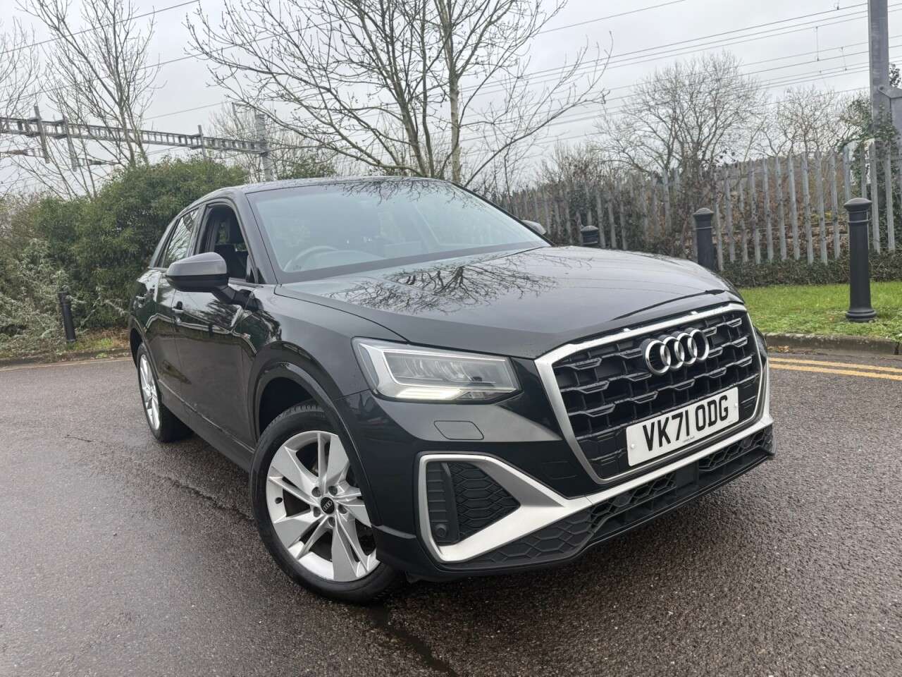 A 2021 AUDI Q2 1.5 TFSI CoD 35 S line SUV 5dr Petrol S Tronic Euro 6 (s/s) (150 ps) Econom A 2021 AUDI Q2 1.5 TFSI CoD 35 S line SUV 5dr Petrol S Tronic Euro 6 (s/s) (150 ps) Econom