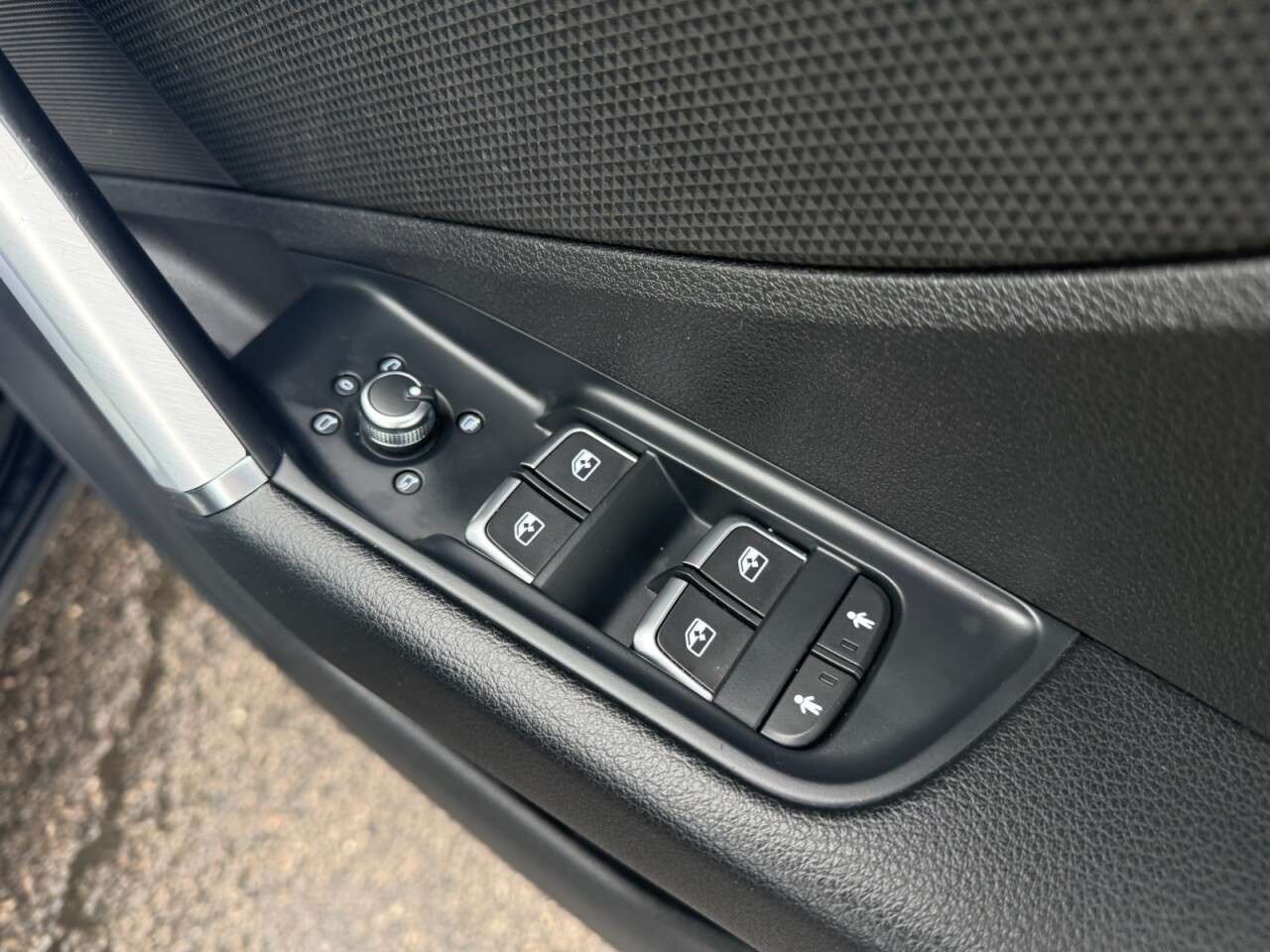 2021 AUDI Q2 2021 AUDI Q2